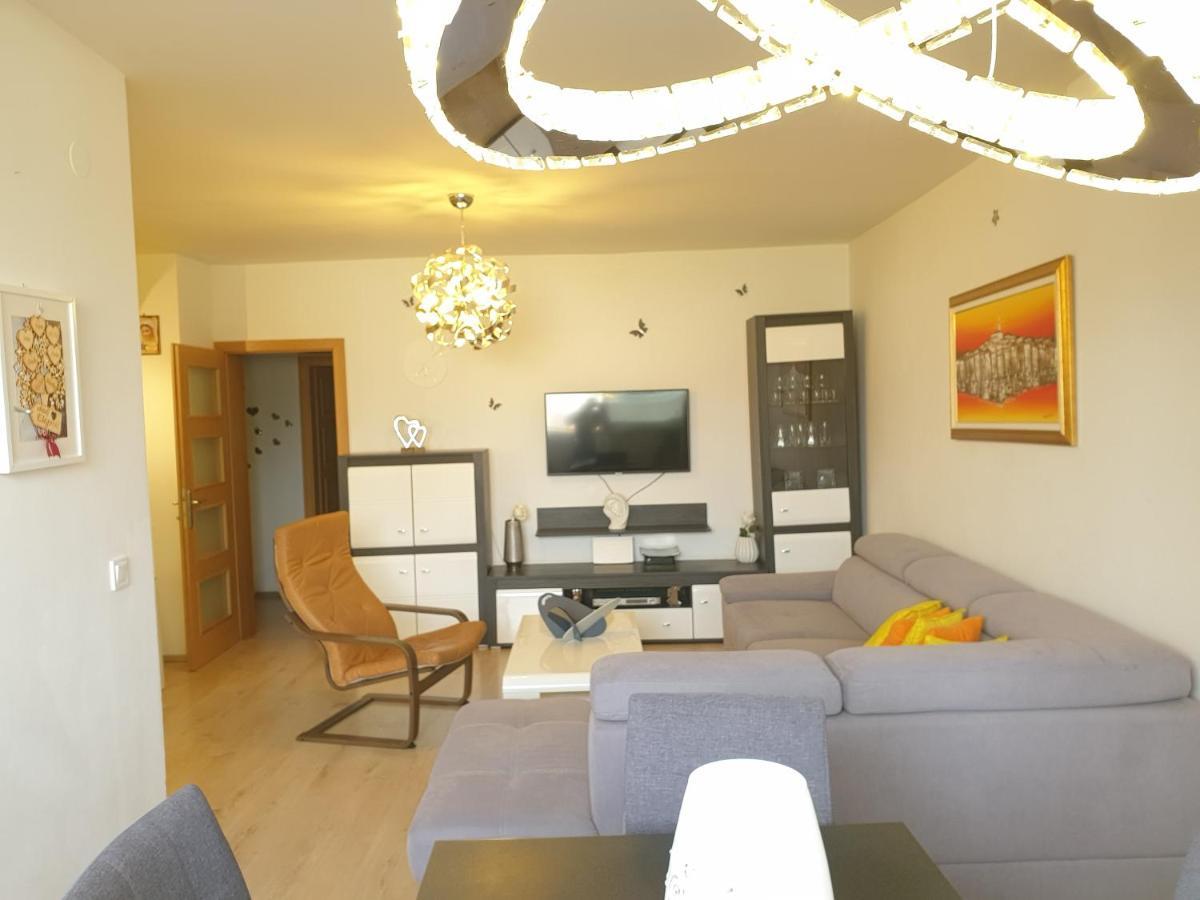 Lav Apartamento Rovinj Exterior foto