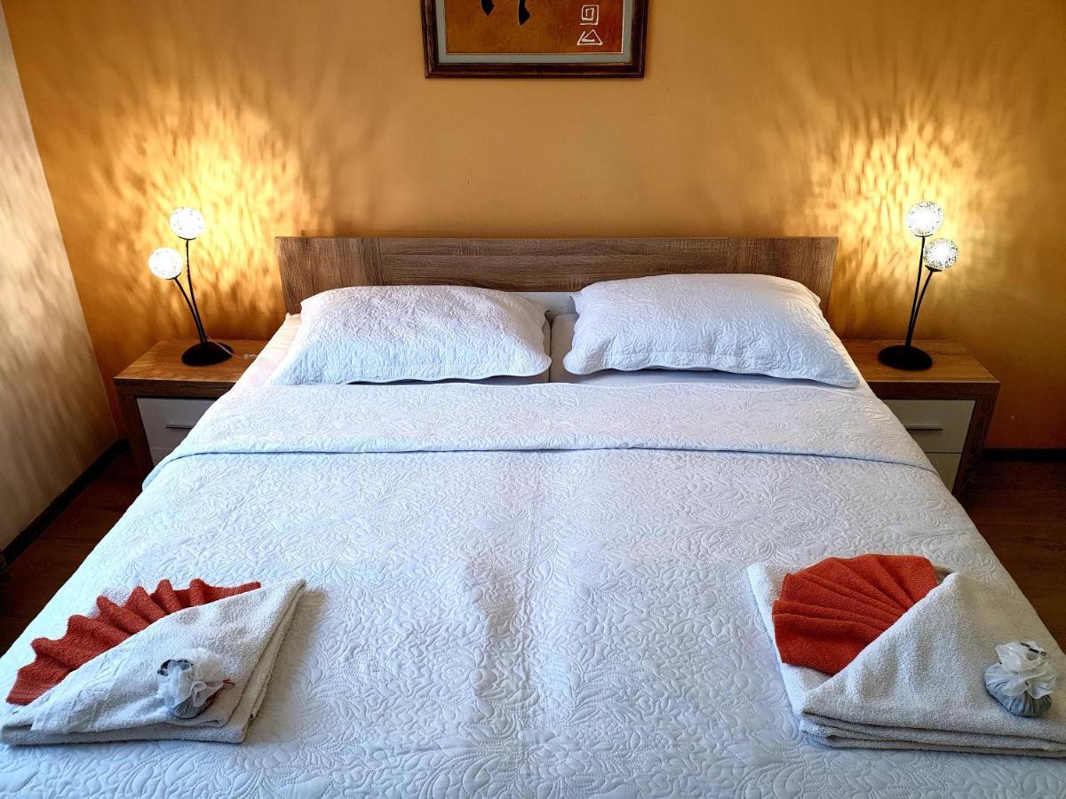Lav Apartamento Rovinj Exterior foto